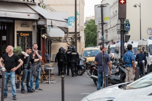Paris - Manifestation sauvage dans les rues de Belleville-017