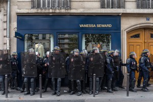 Paris - Manifestation pour l'abrogation de la loi travail-012