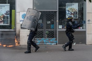 Paris - Manifestation pour l'abrogation de la loi travail-013